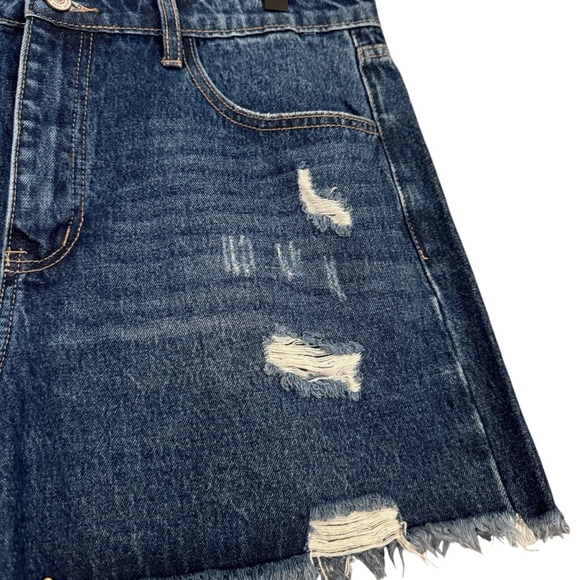 KanCan Denim Distressed Women's Shorts size 13/W30 - Picture 4 of 7